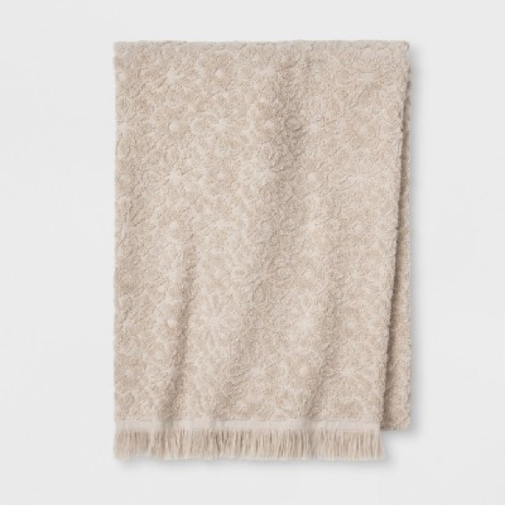 Opalhouse Jacquard Fringe set of towels
